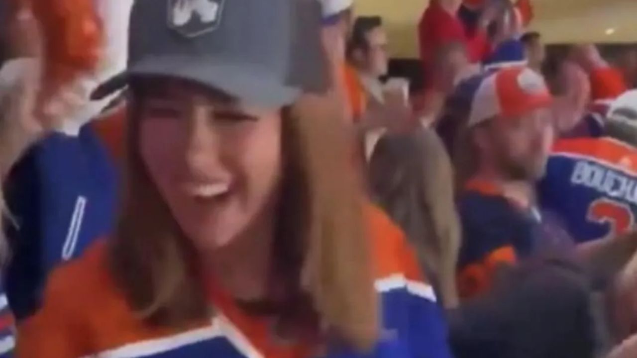 who is the oilers flasher